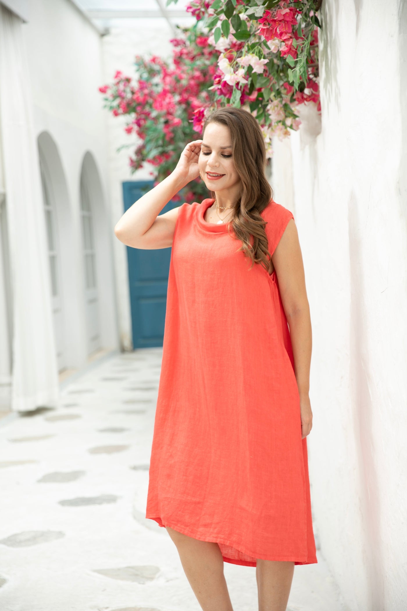 Round Collar Sleeveless dress