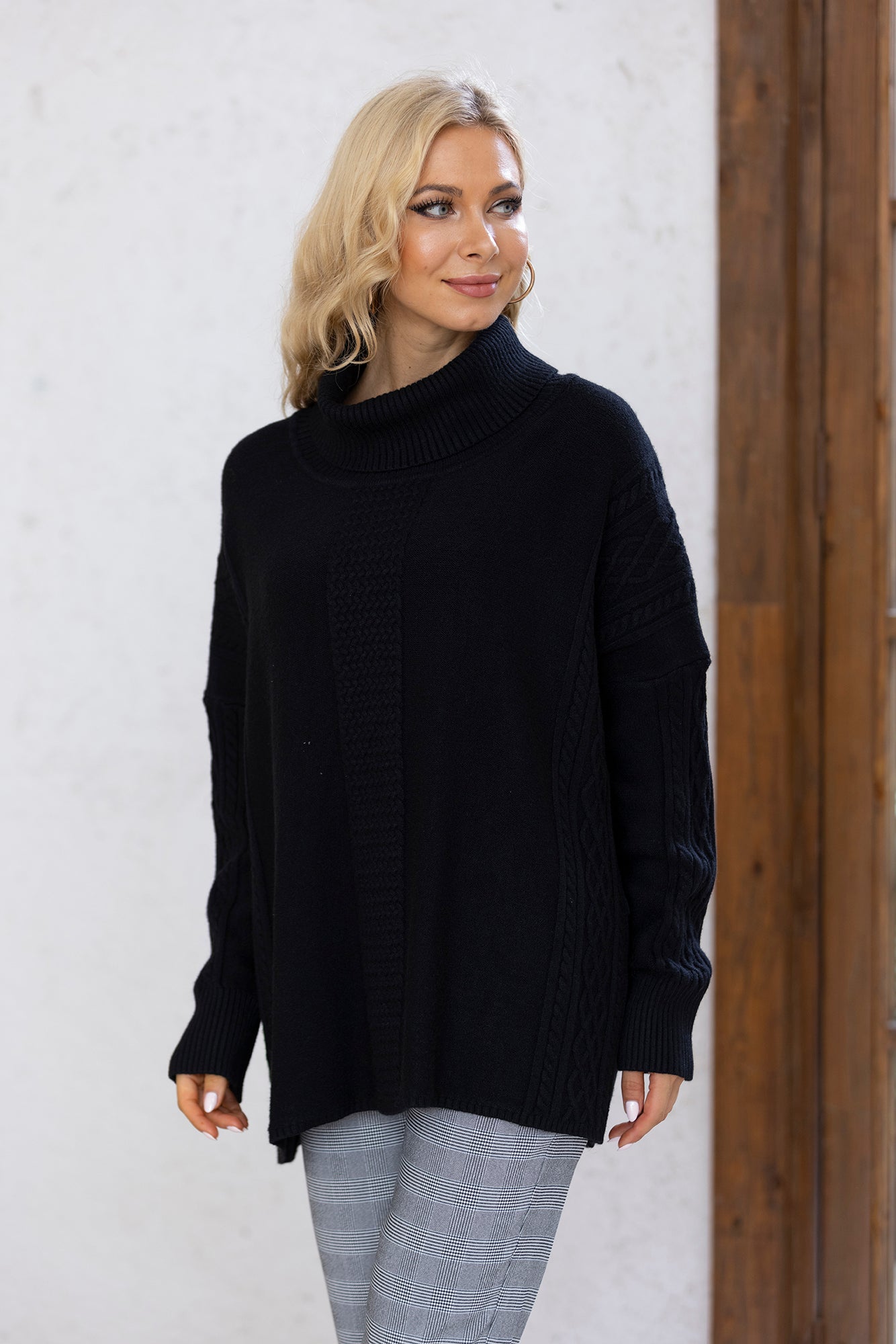 Joanna's Cable Knit Textured Sweater