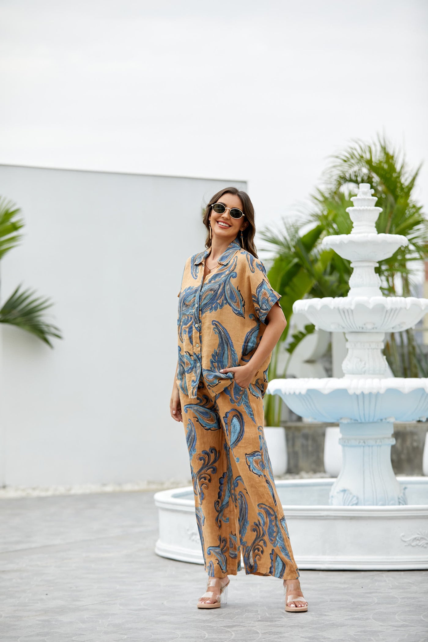 Lorenza's Paisley Print Linen Pants