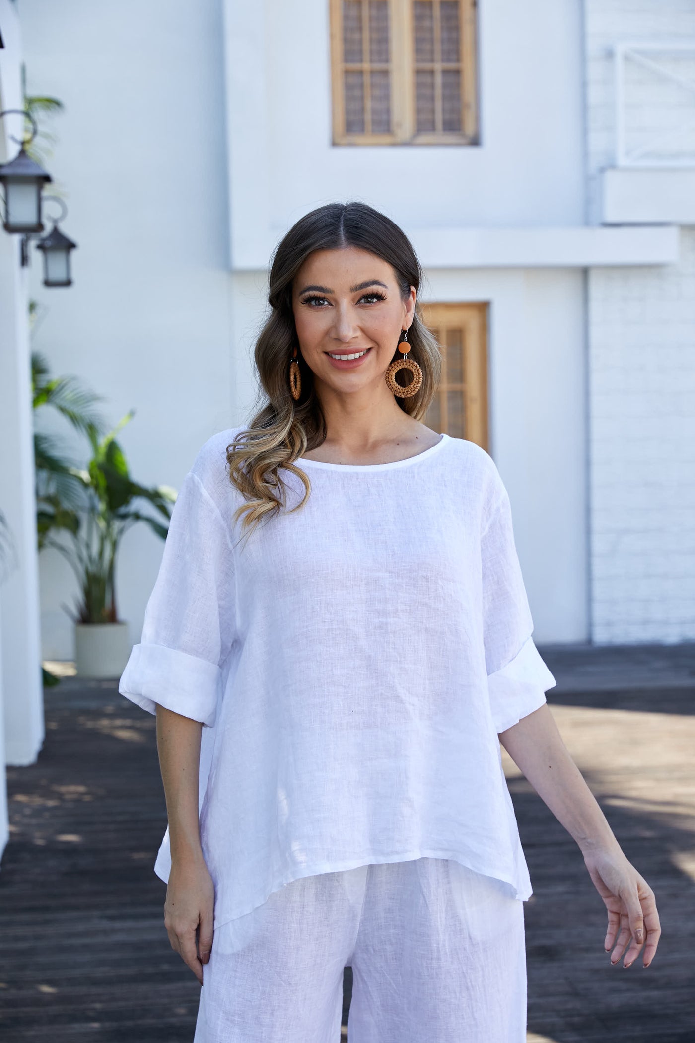 Mea's Linen Breeze Button-Back Top