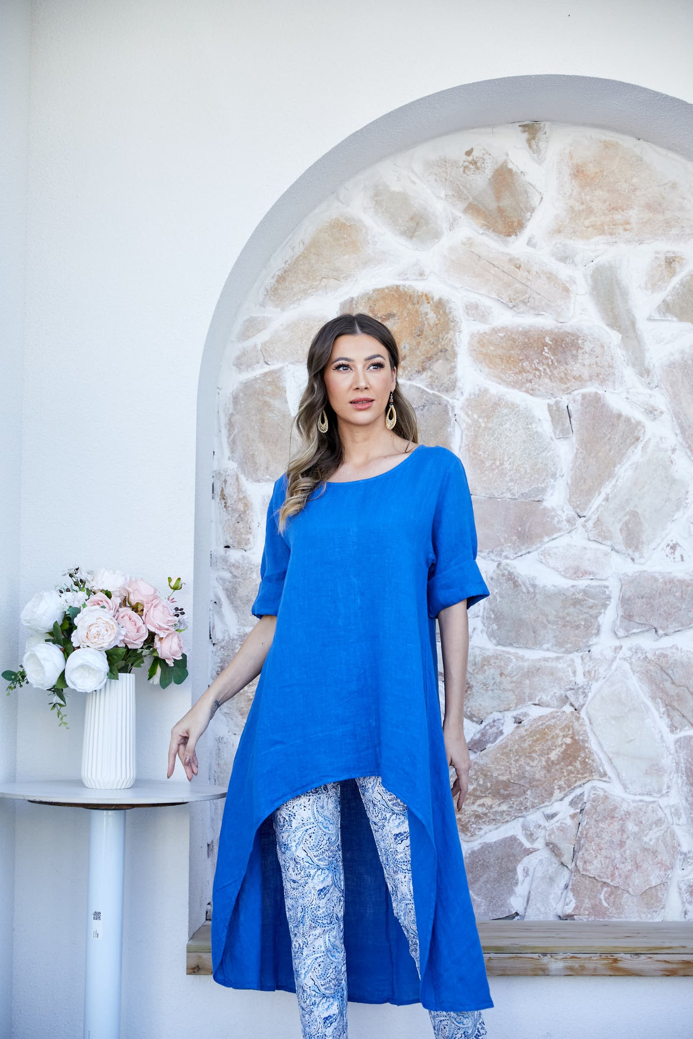 Natalia' s 3/4 Sleeve Linen Top with train