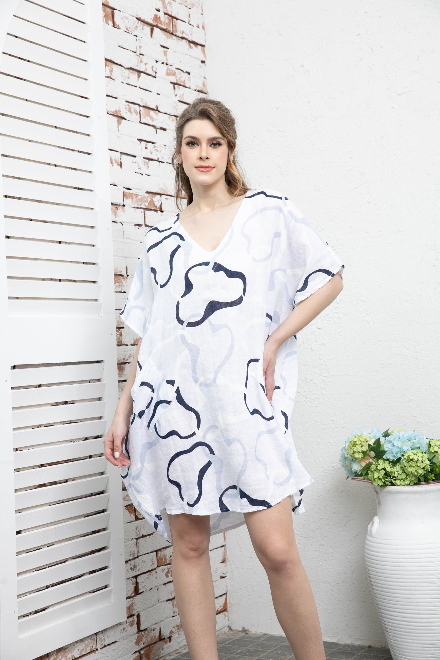 Linen abstract v neck dress